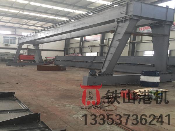 湖南岳陽船用起重機廠家 極端海況下設備應急操作與控制技巧